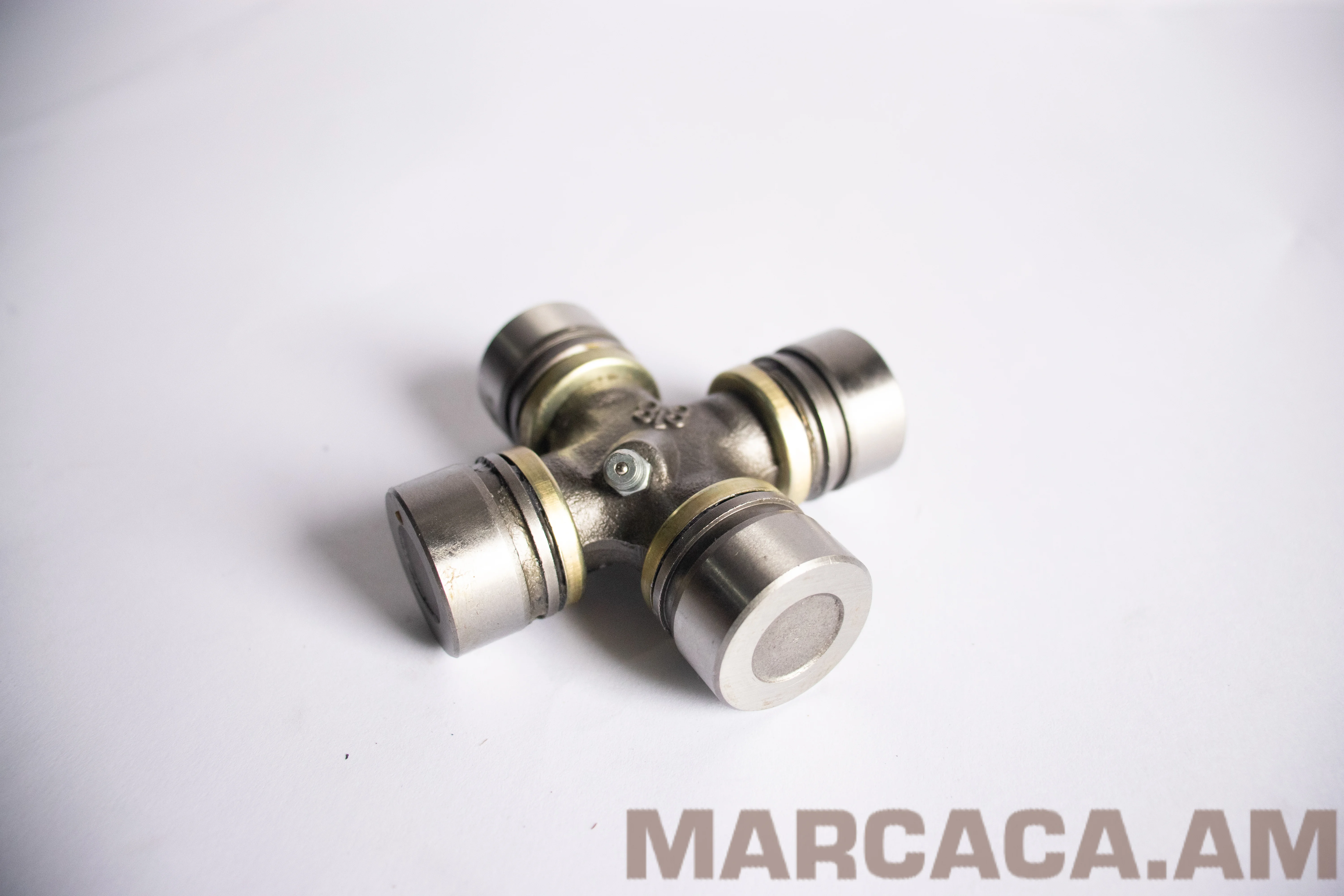 Body Lift Cardan Shaft Cross HOWO SHAANXI